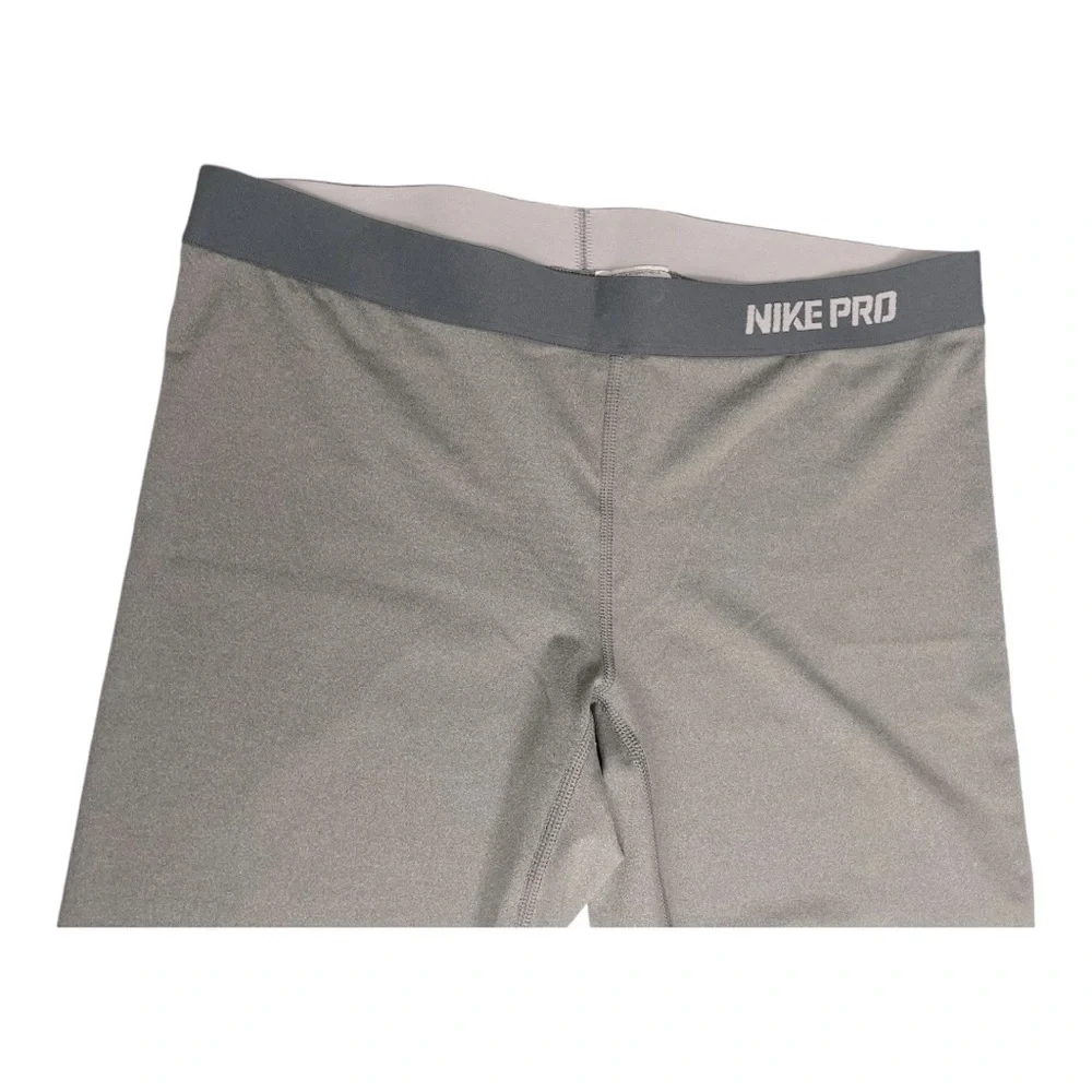 Nike PRO Women's XL Fitted Dri Fit Pants Leggings Cropped Capri Gray